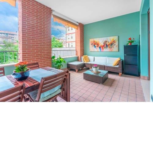 Exclusive Home With Terrace
