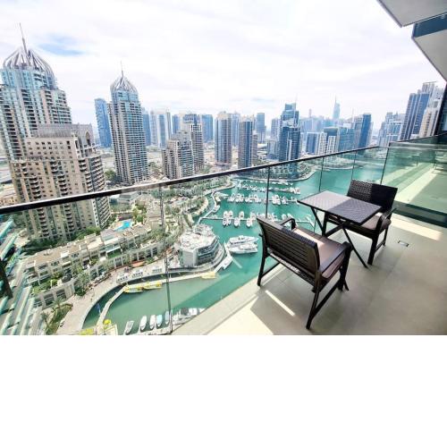 Exclusive Marina Side 1 bed apartment