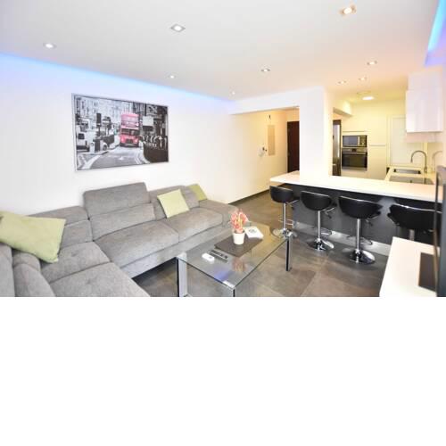 Executive apt Nicosia Center free parking/wifi