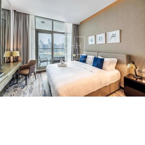 Executive Studio, with Canal View by Damac Prive