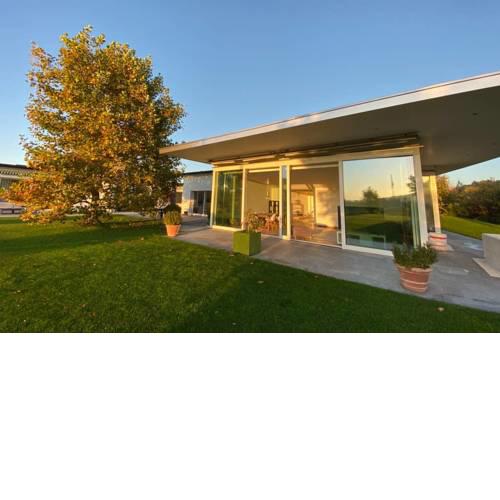 Exklusive Mini-Villa mit viel Platz