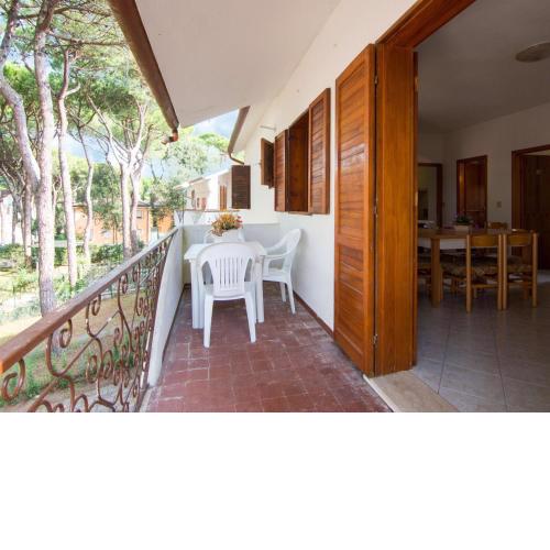 Expansive Apartment in Rosolina Mare near Beach