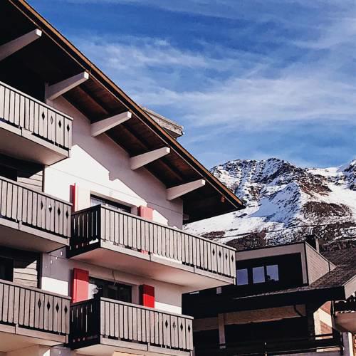 Experimental Chalet