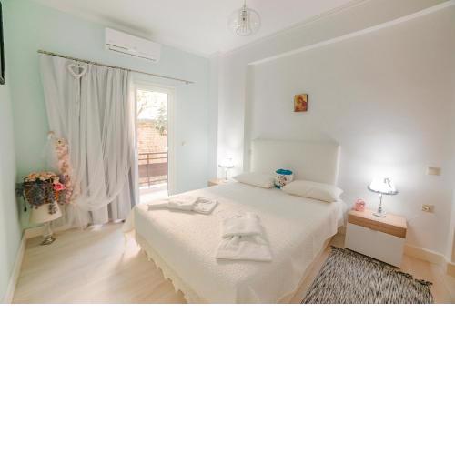 Explore Corfu Town on Foot - Live Like a Local