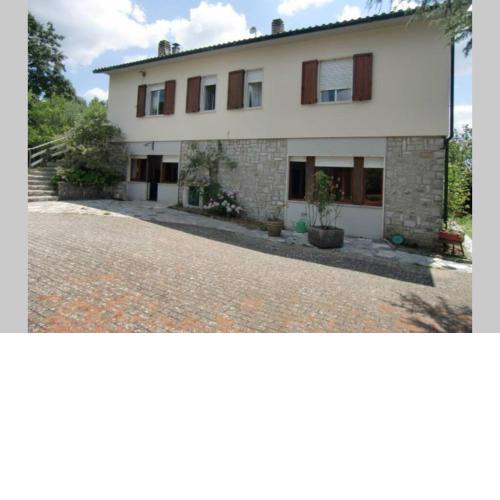 Explore Southern Tuscany from a Fabulous Base