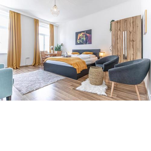 Explore Vienna: 1BR Retreat Near Westbahnhof