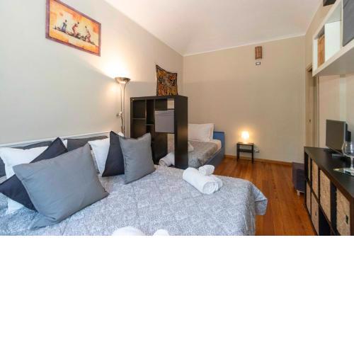 Exploring Turin: Crocetta Mini Flat