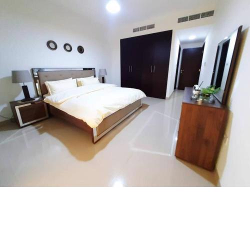 Exquisite beach front villa in Mina Al Arab