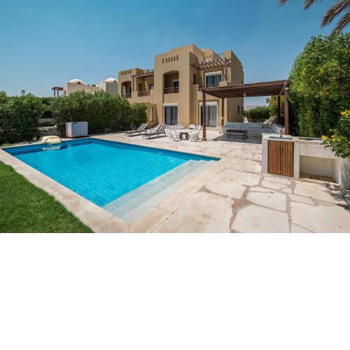 Exquisite Twin Villa in Sabina