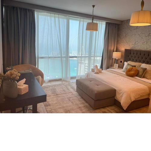 Extraordinary Destination, JBR 4003