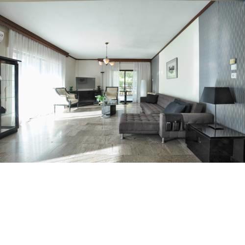 F & B Collection - Apartment for 5
