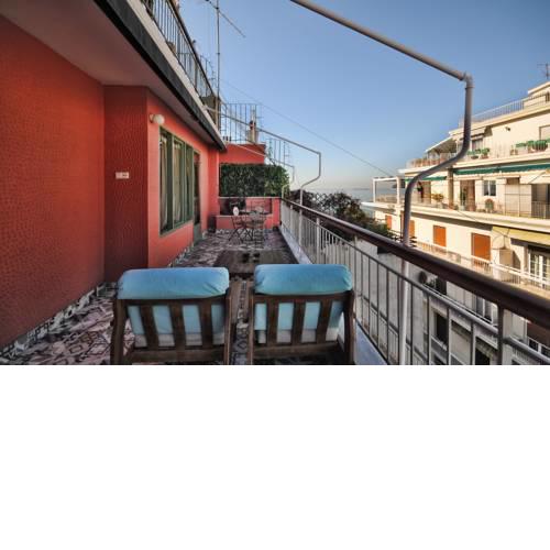 F & B Collection - Seaview Mini Penthouse