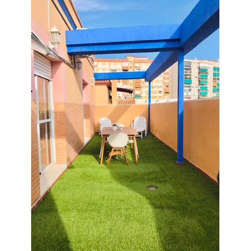 Fabuloso ático con gran terraza en Málaga centro