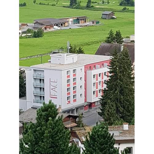 Face Aparthotel