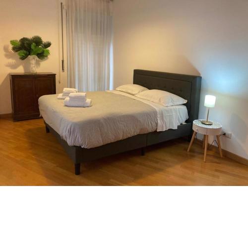 FAIROME Apartment 2 Pini