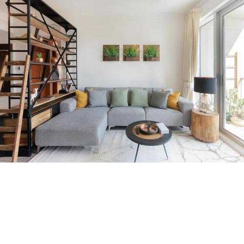 Fairways West Tower - 1BR Apartment - Allsopp&Allsopp