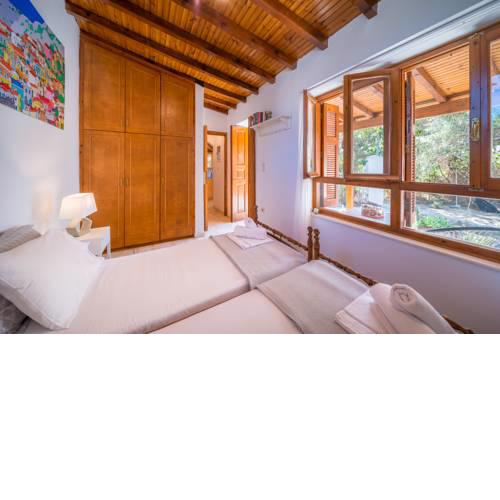 Fairytale House - Aghia Marina, Aegina Island
