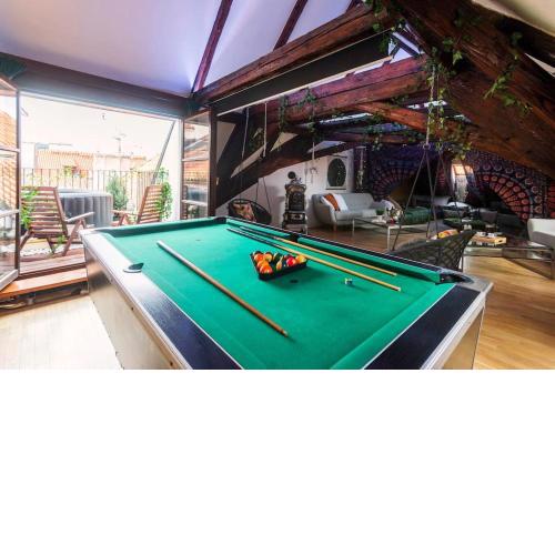 Fairytale Penthouse - Billiard - Home Cinema - Old Town