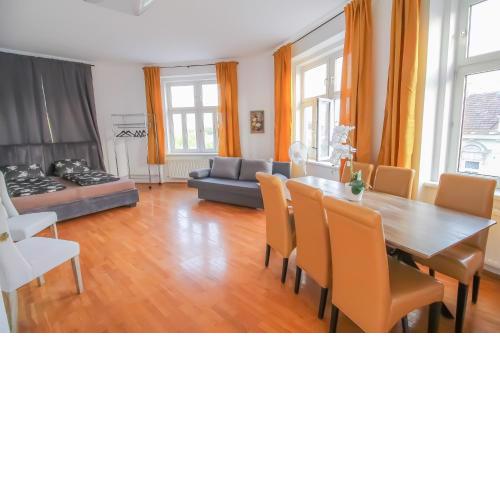 Family 3 bedroom apartment LV7