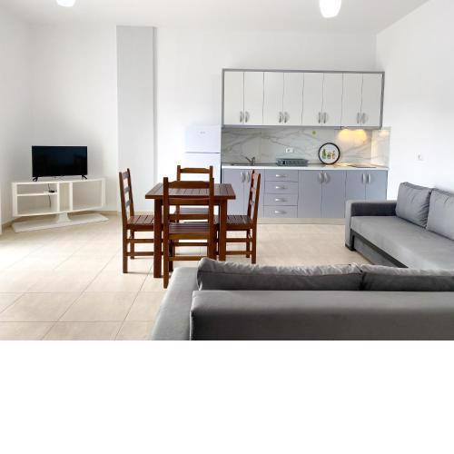 Family Apartments Himara