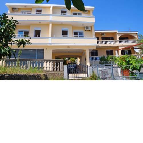 Family Apartments Onyx
