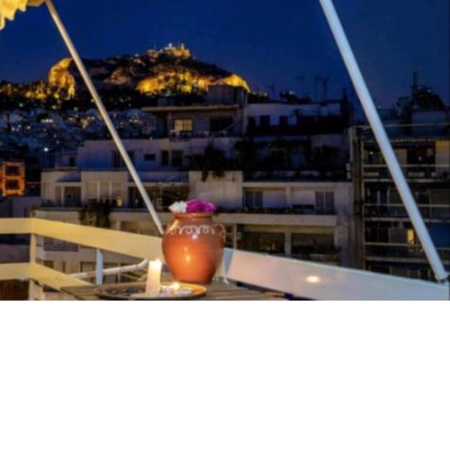 Family apt in Exarchia