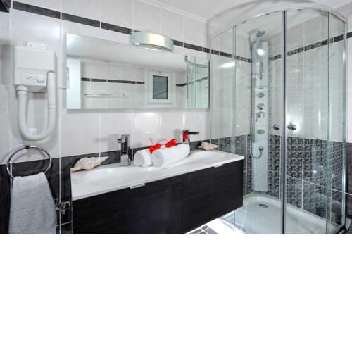 Family Apt with Washing Machine