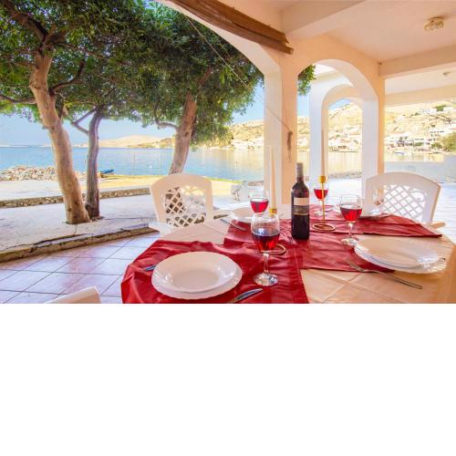 family friendly apartment directly at the beach
