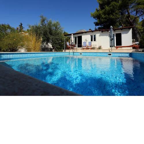 Family friendly apartments with a swimming pool Bol (Brac) - 14379