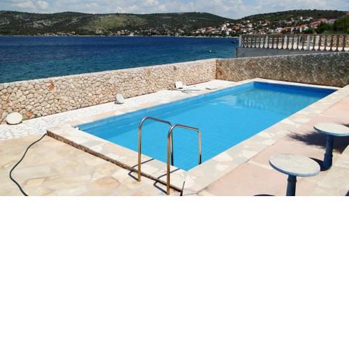 Family friendly apartments with a swimming pool Razanj (Rogoznica) - 7606