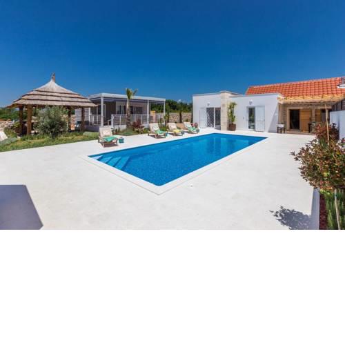 Family friendly house with a swimming pool Galovac (Zadar) - 17551