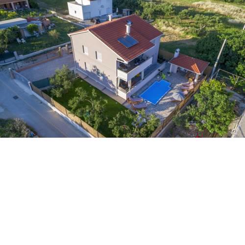 Family friendly house with a swimming pool Kastel Stari (Kastela) - 15531