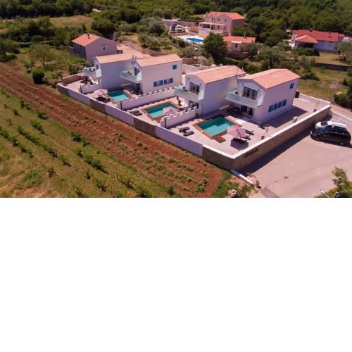 Family friendly house with a swimming pool Vrh (Krk) - 17756