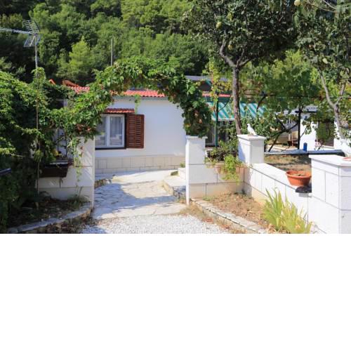Family friendly house with a swimming pool Zakucac (Omis) - 17074