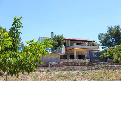 Family friendly house with a swimming pool Zavalatica (Korcula) - 9476