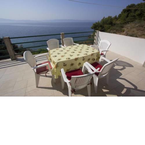 Family friendly seaside apartments Cove Rapak bay - Rapak (Hvar) - 12779