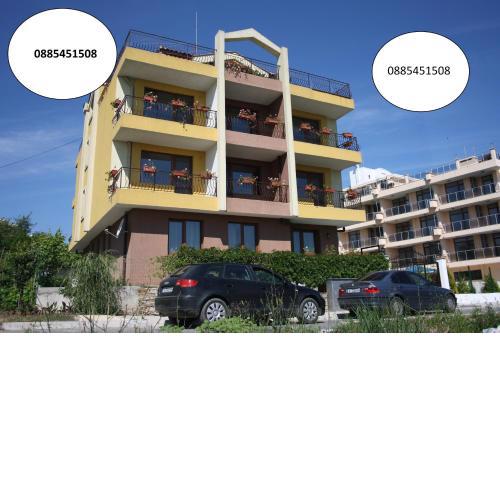 Family hotel Akra