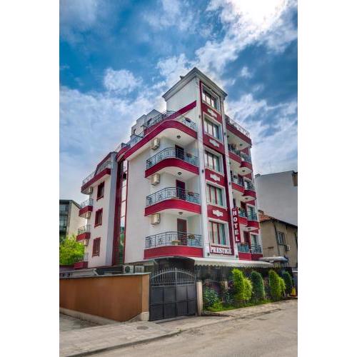 Family Hotel Prestige