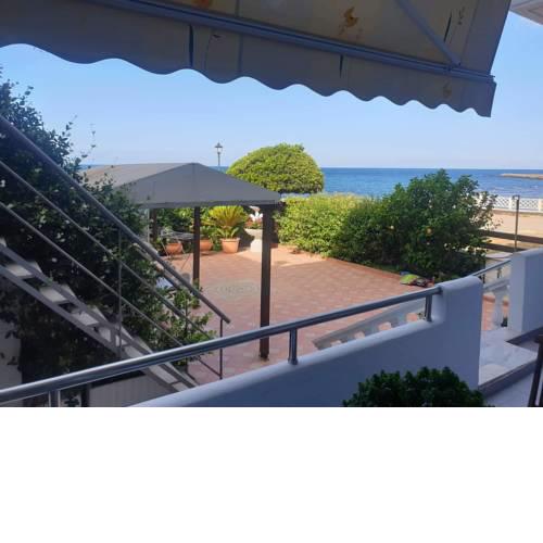 Family Sea & Garden View Apartment