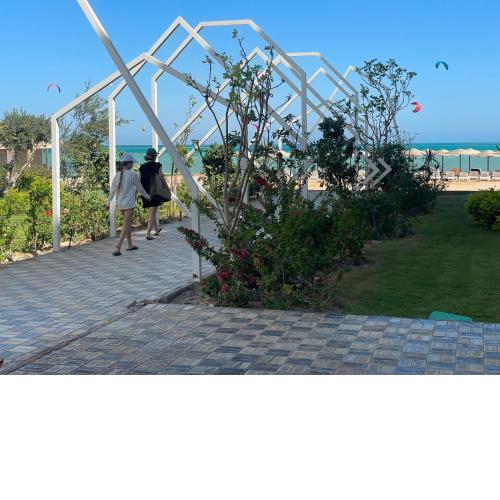Fanadir bay resort