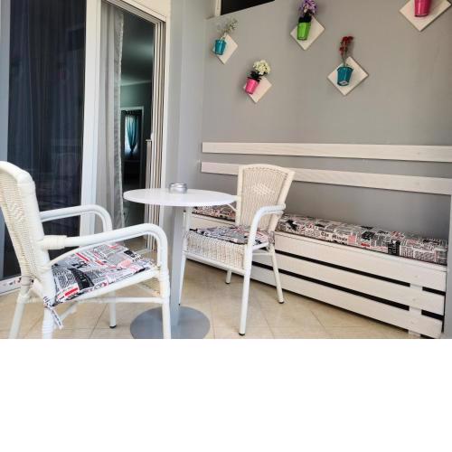 Fancy Summer Sea View Apartment