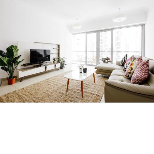 Fantastay - Rostom Downtown Dubai