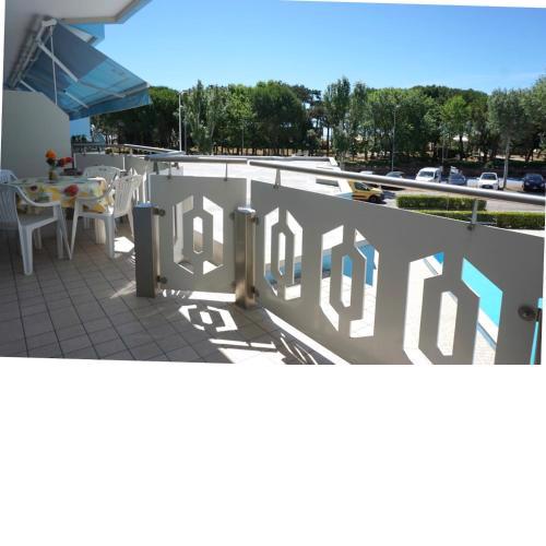 Fantastic Apartment Near the Beach Central Location - Communal Pool