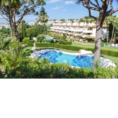 Fantastic Apartment sea views with 3 Pools Minutes from Beach and Golf Mijas Costa Spain