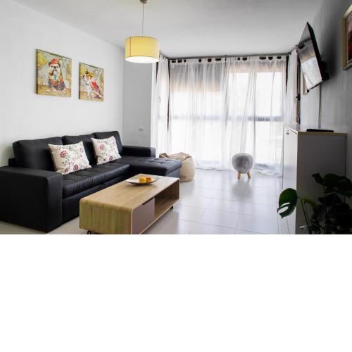 Fantastic Apartment with parking by the Malvarrosa Beach