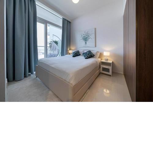 Fantastic Brand New 1 BR APT Business Bay - Canal view
