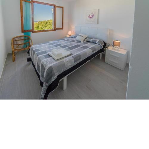 Fantastic renovated aparment with views and pool