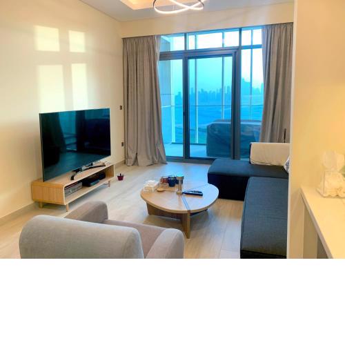 Farhad Azizi Residence_Burj Khalifa view