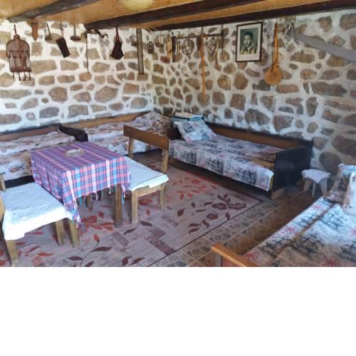 Farm Stay Kamena kuca