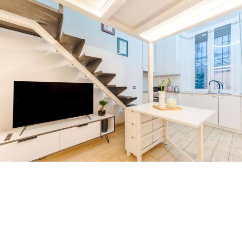 Fashion Loft 8 min to DUOMO